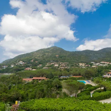 Altaluna-6 By Interhome *